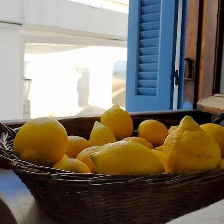Poros Town Ariadne,Traditional Apartment In Centre Of Poros מראה חיצוני תמונה